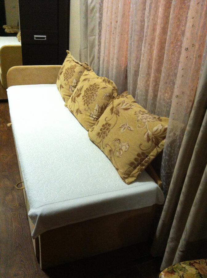 Vacation Home On Krasnomayakskaya 36 Szuhumi Kültér fotó